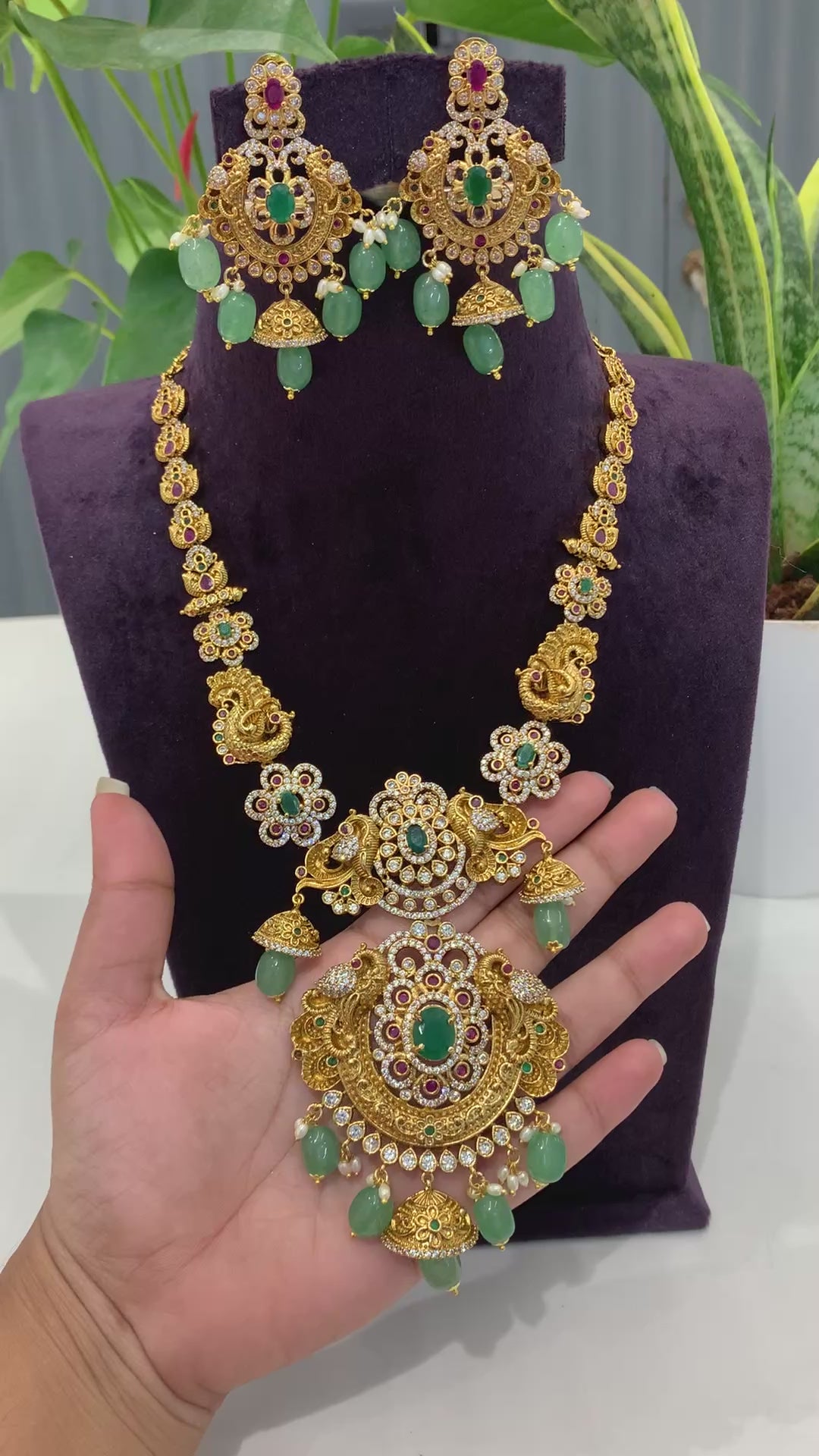 Beautiful nakshi necklace