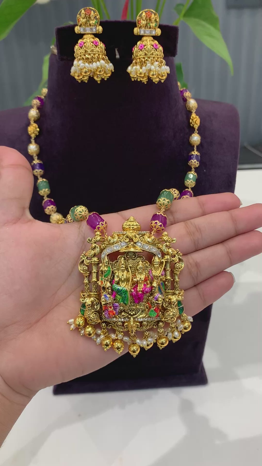 Beautiful meenakari beads set
